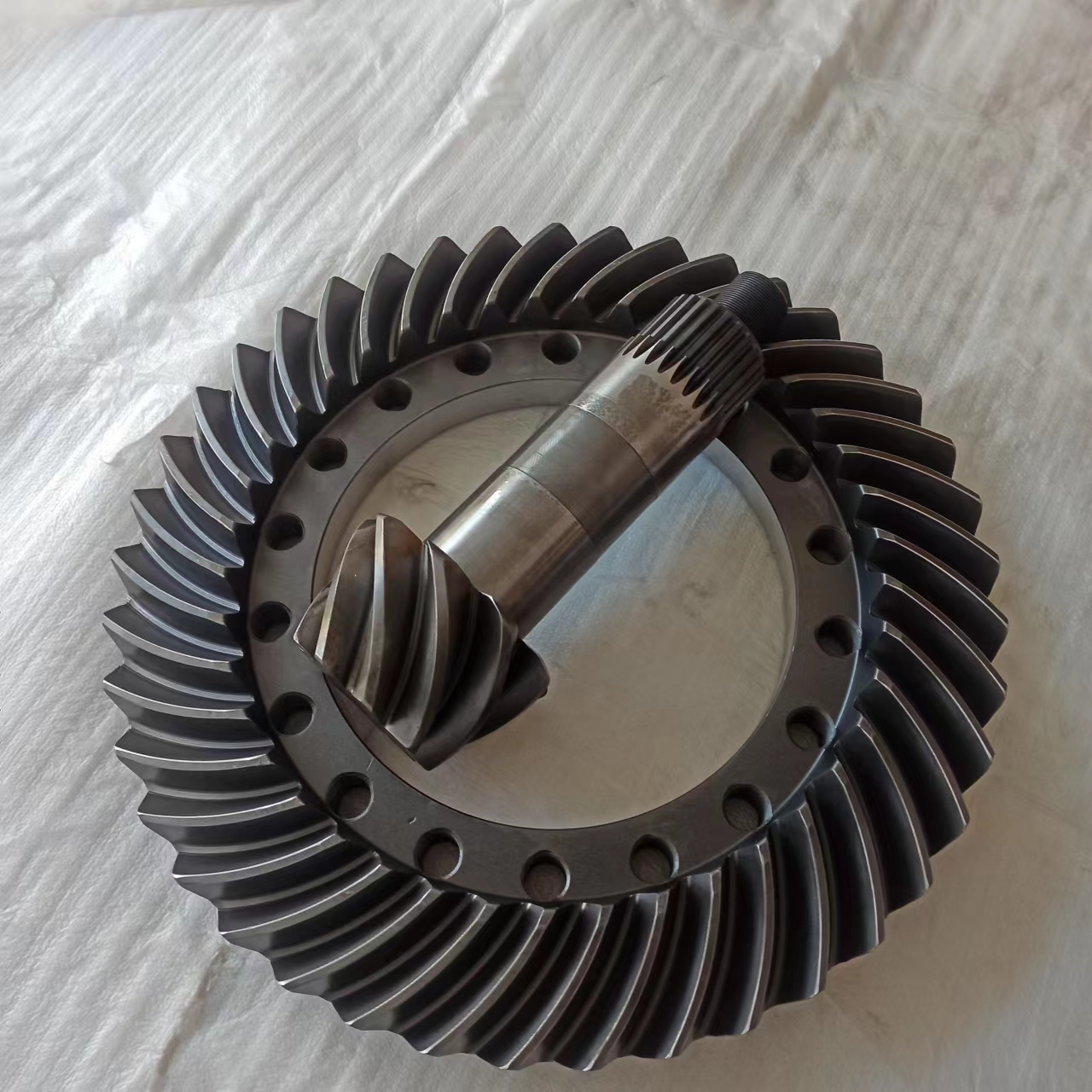 Главный редуктор погрузчика в сборе