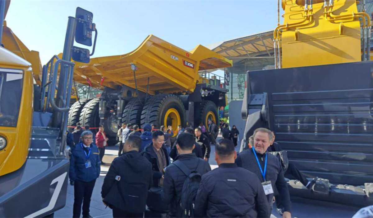 Công ty TNHH Máy móc Kỹ thuật Sơn Đông Zhaokun ra mắt tại Triển lãm BMW Thượng Hải 2024