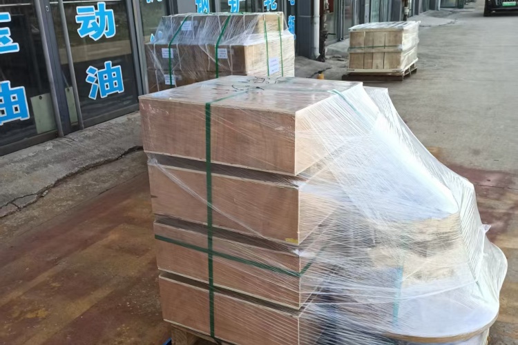 El pedido de accesorios para la serie de cargadores Lovol ha sido completado y enviado El pedido de accesorios para la serie de cargadores Lovol ha sido completado y enviado