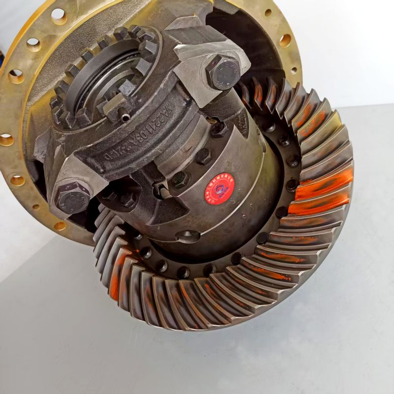 Задний главный редуктор XCMG в сборе Задний главный редуктор XCMG в сборе