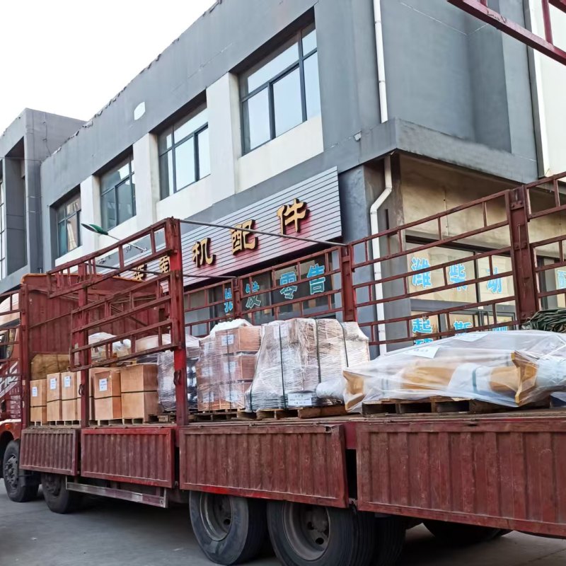 Заднее зубчатое колесо/шестерня привода погрузчика