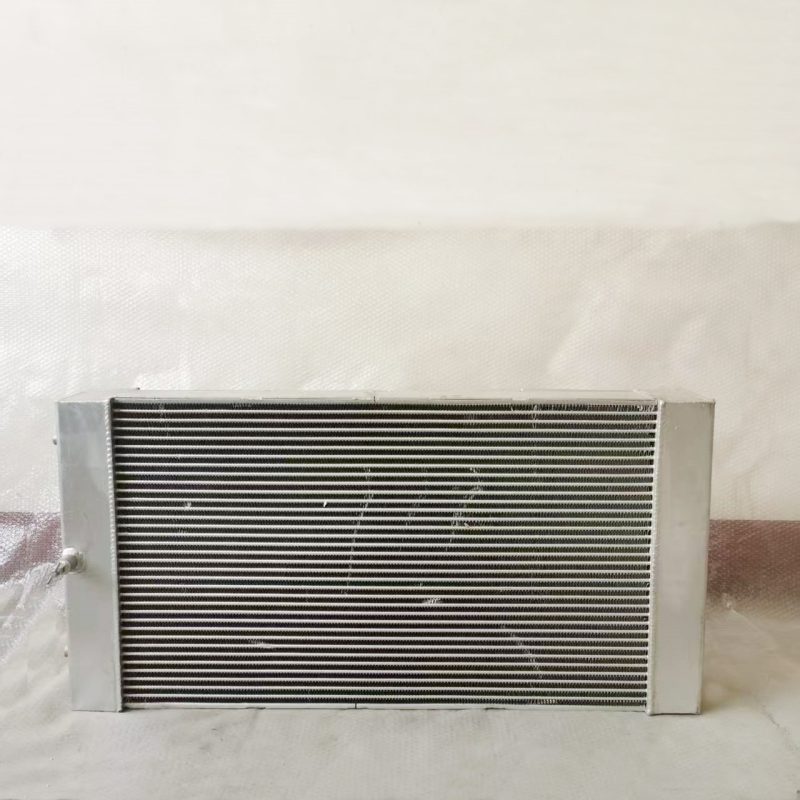 SEM Loader Water Tank Radiator SEM Loader Water Tank Radiator